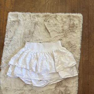 Hollister White Ruffled Skirt